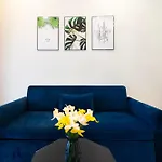 Two Bedroom Apartment At City Center - The Soho