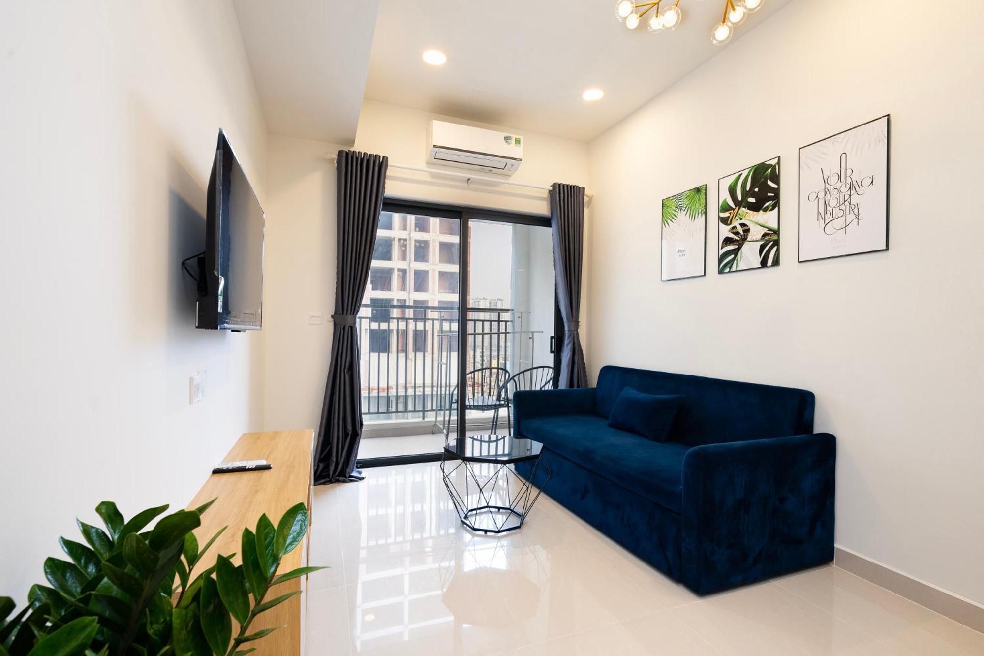 Căn hộ Two Bedroom At Center - The Soho *